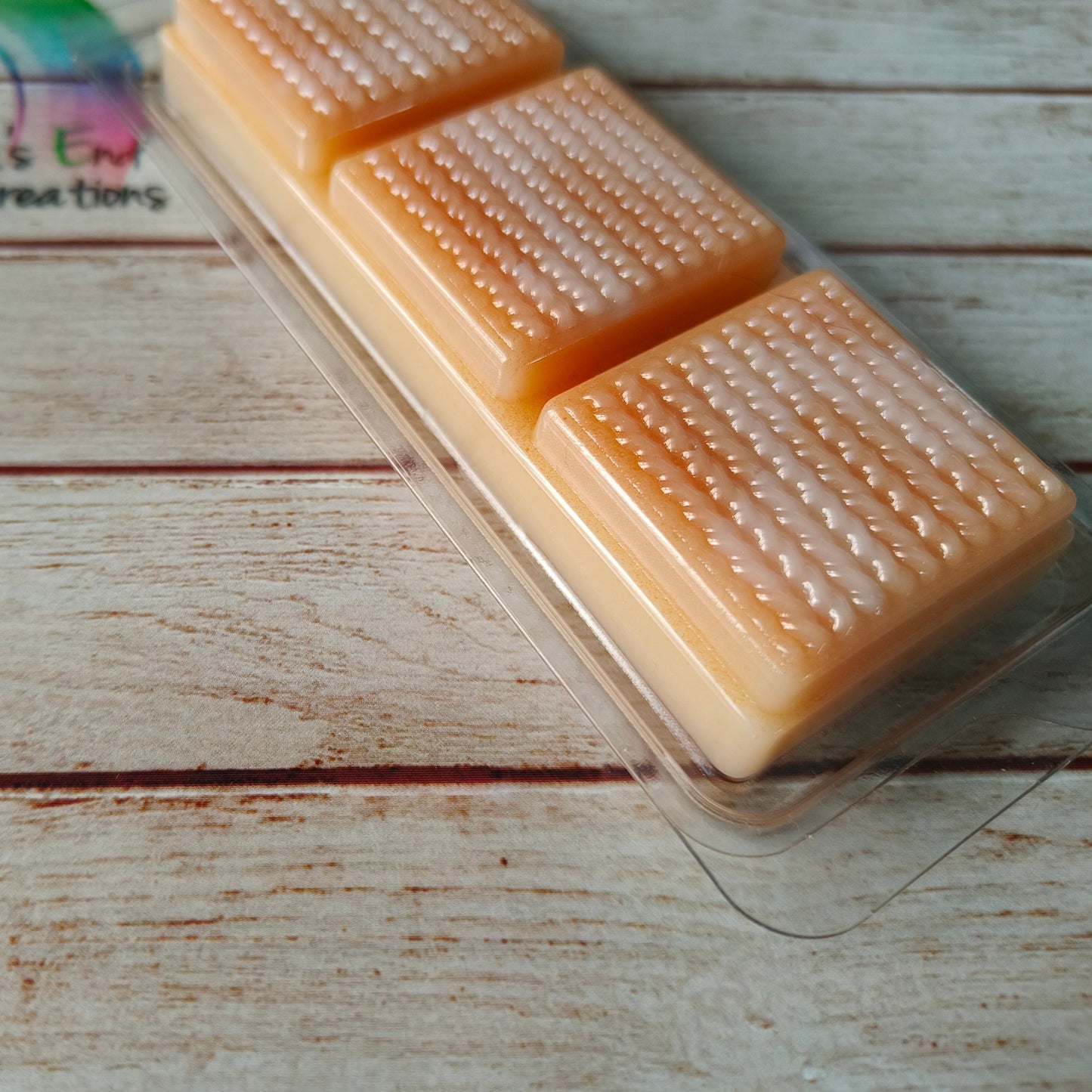 Amber Musk scented soy wax melts